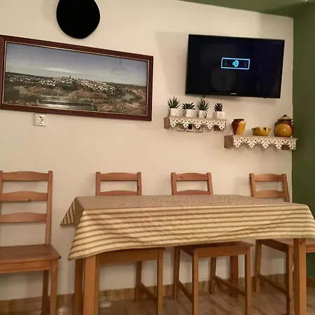 Casita Al Completo En *