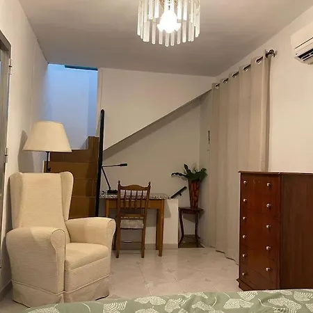 Casita Al Completo En Montoro